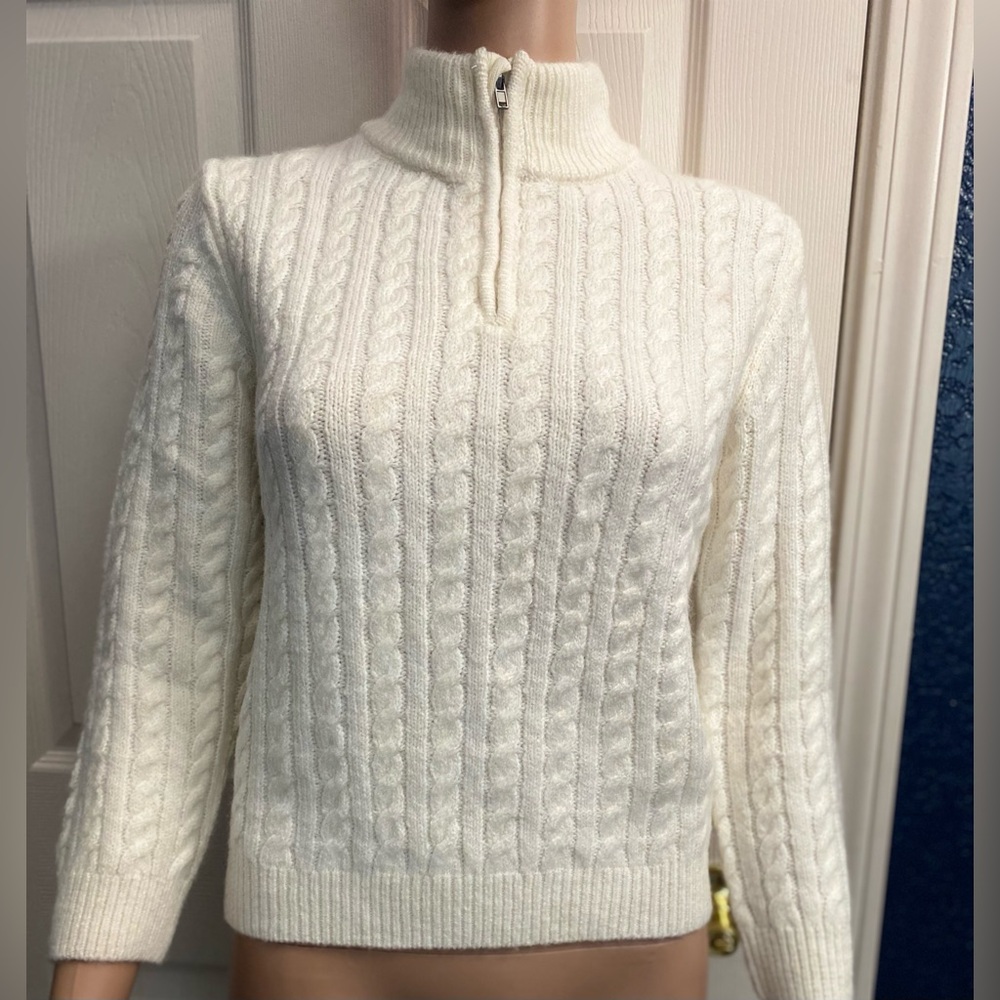 H&M Off-White Cable Knit Turtleneck Sweater